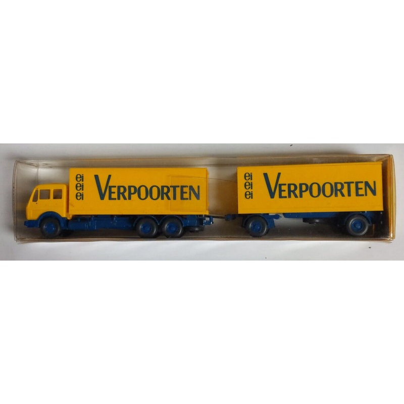 Wiking 457 HO Scale ei Verpoorten Freight Car with Two Trailers Plastic Model