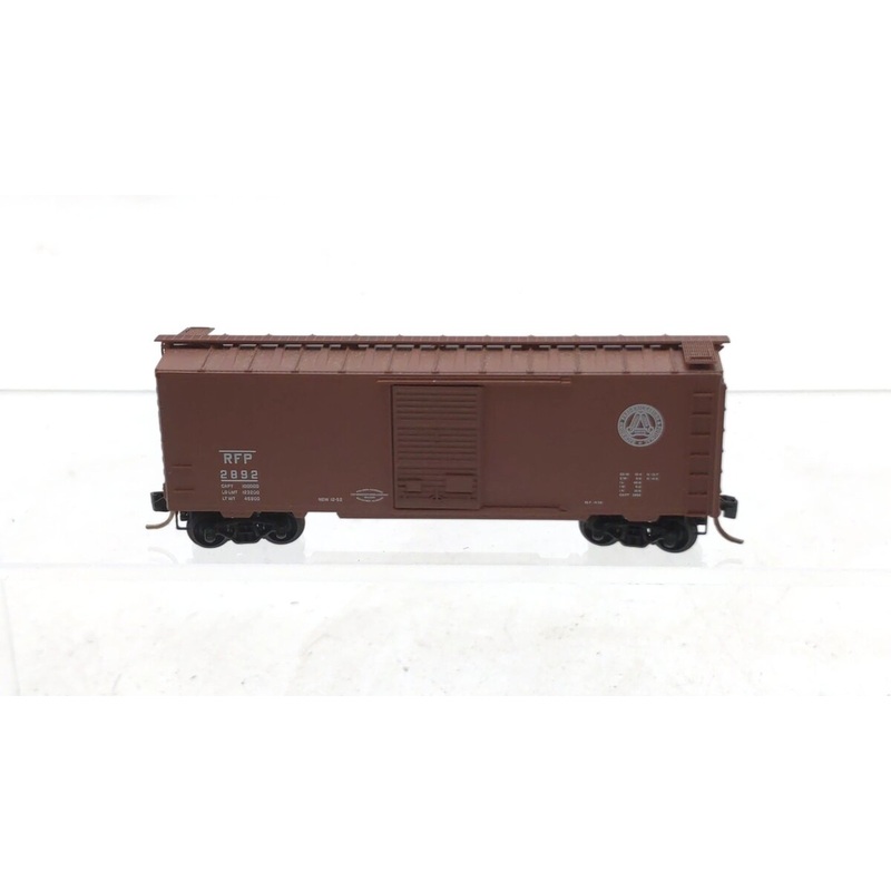 Micro-Trains 02000496 N Scale RF&P 40′ Standard Single Door Boxcar #2892 LN