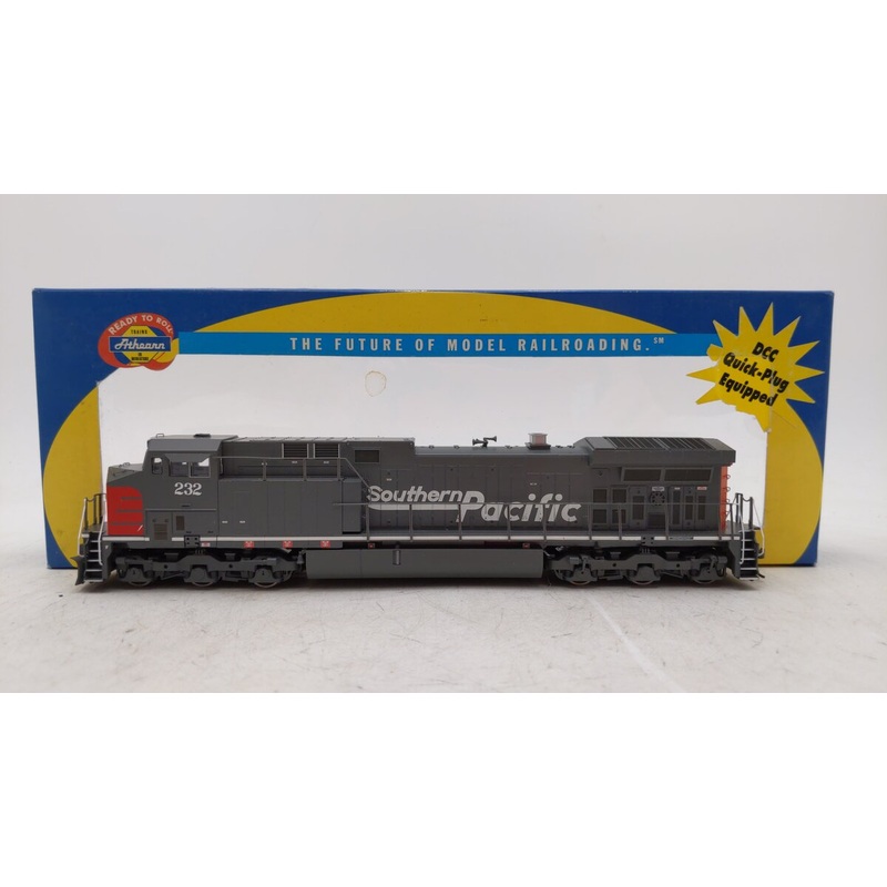 Athearn 79874 HO Scale Southern Pacific AC4400 Powered Diesel Locomotive #232 EX/Box