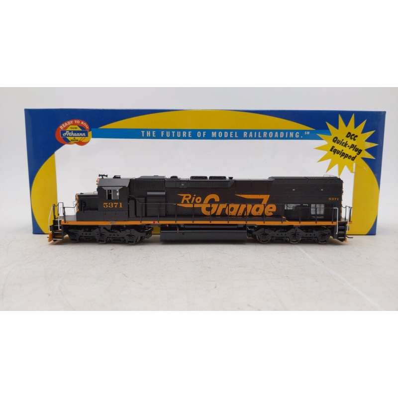 Athearn 95105 HO Scale Rio Grande SD40T-2 Diesel Locomotive #5371 w/PTC Cabinet EX/Box