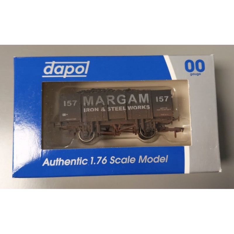 Dapol 4F-038-111 OO Gauge Weathred Margam 20 Ton Mineral Hopper w/ Coal #157 LN/Box