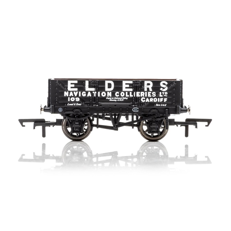 Hornby R6863 OO Elders Era 3 4-Plank Wagon LN/Box