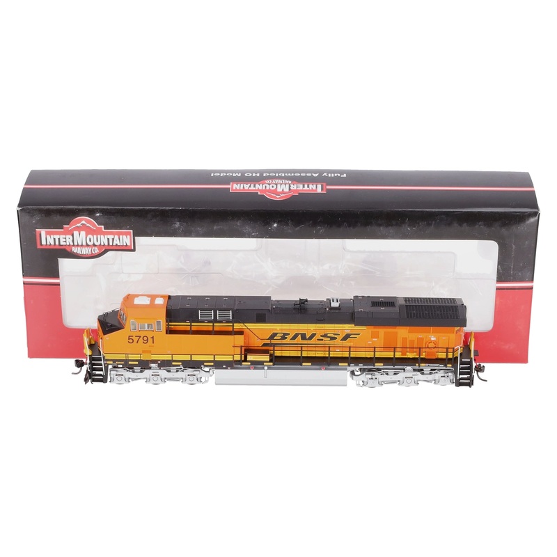 InterMountain 49705S-08 HO Scale BNSF ES44AC Locomotive w/ Sound #5791 NIB