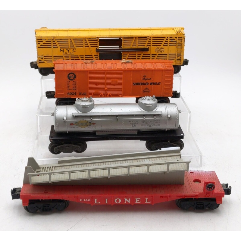 Lionel O Vintage Assorted Freight Cars [4] VG