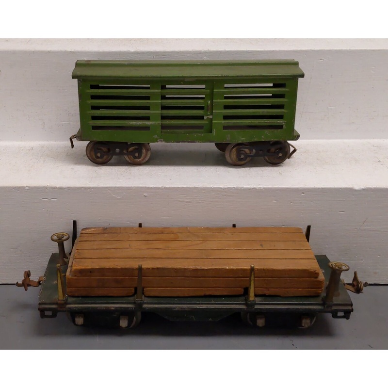Lionel Vintage Standard Gauge Freight Cars: 511, 113 [2] VG