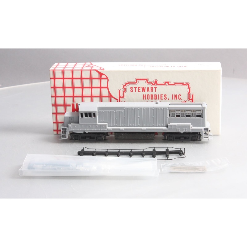 Stewart Hobbies 7000 HO Undecorated GE U25B Powered Diesel Locomotive Kit NIB