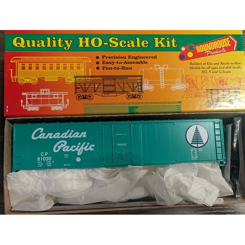 Roundhouse 01279 HO Scale Canadian Pacific 50′ Boxcar Kit #81030 Kit