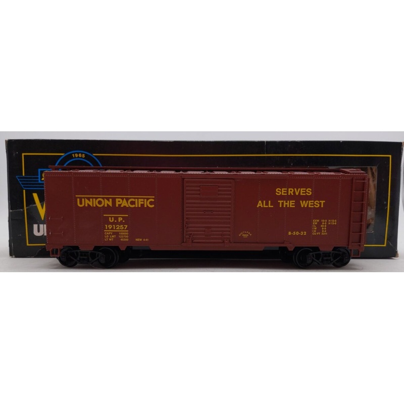 Weaver U3403 Union Pacific Steel Sided Boxcar (3 Rail) EX/Box