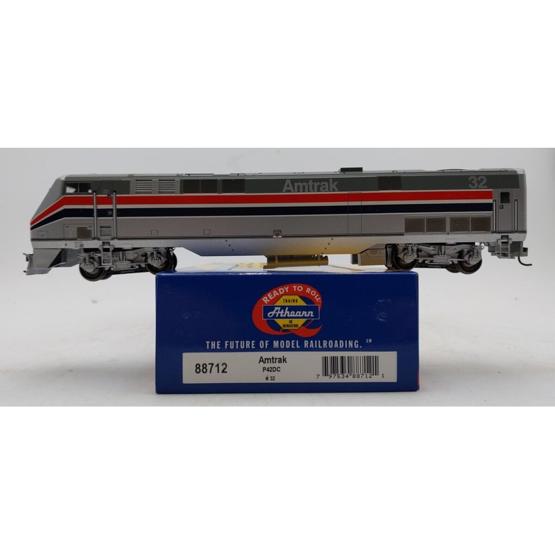 Athearn 88712 HO Scale Amtrak P42DC Diesel Locomotive #32 LN/Box