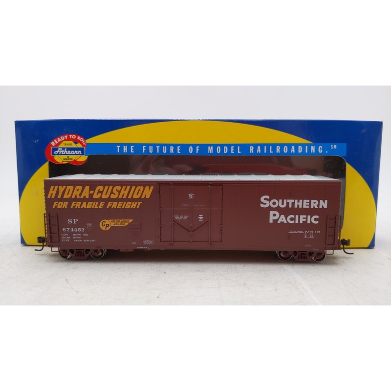Athearn 88960 HO SP 50′ Smooth Side Plug Door Box Car #674452 EX/Box