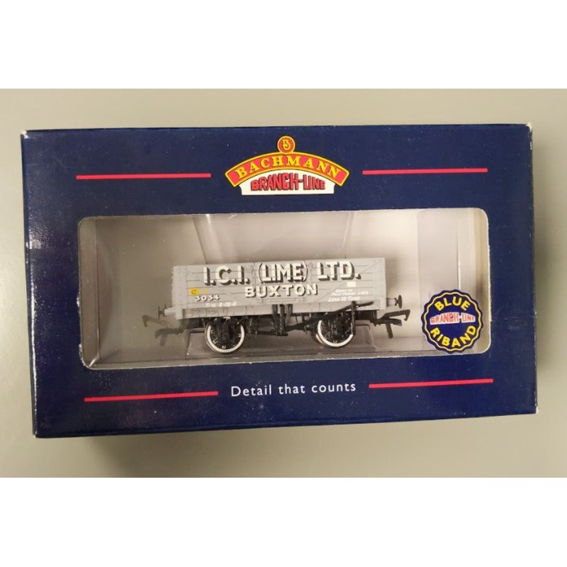 Bachmann 37-028 OO Gauge I.C.I Lime Ltd. Buxton 5 Plank Wagon #3034 LN/Box