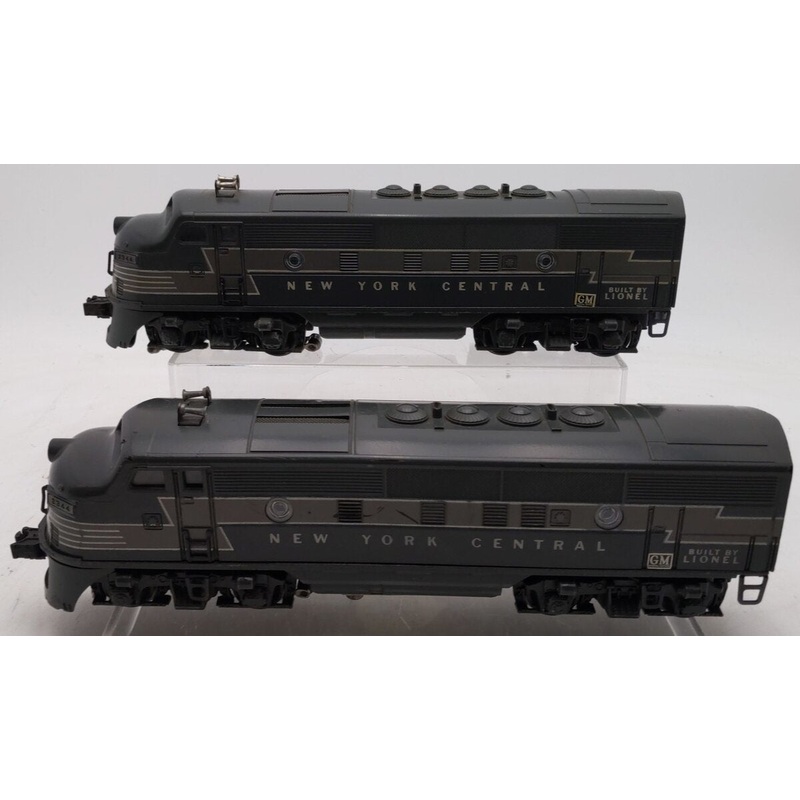 Lionel 2333 Vintage O New York Central F3 AA Diesel Locomotive Set VG