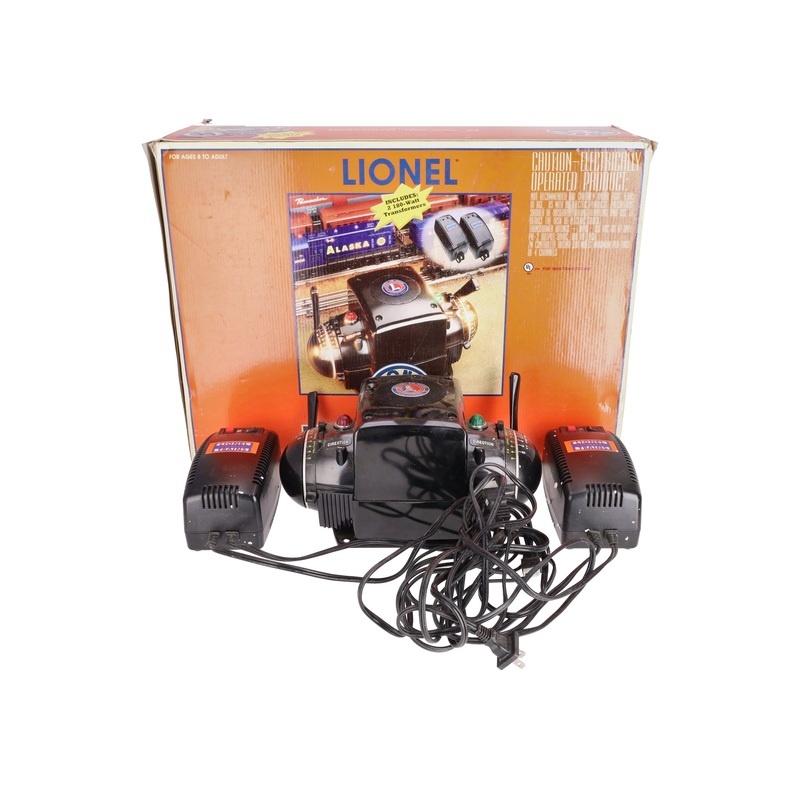 Lionel 6-32930 ZW Multi-Watt Transformer with Two 180 Watt Transformers EX/Box