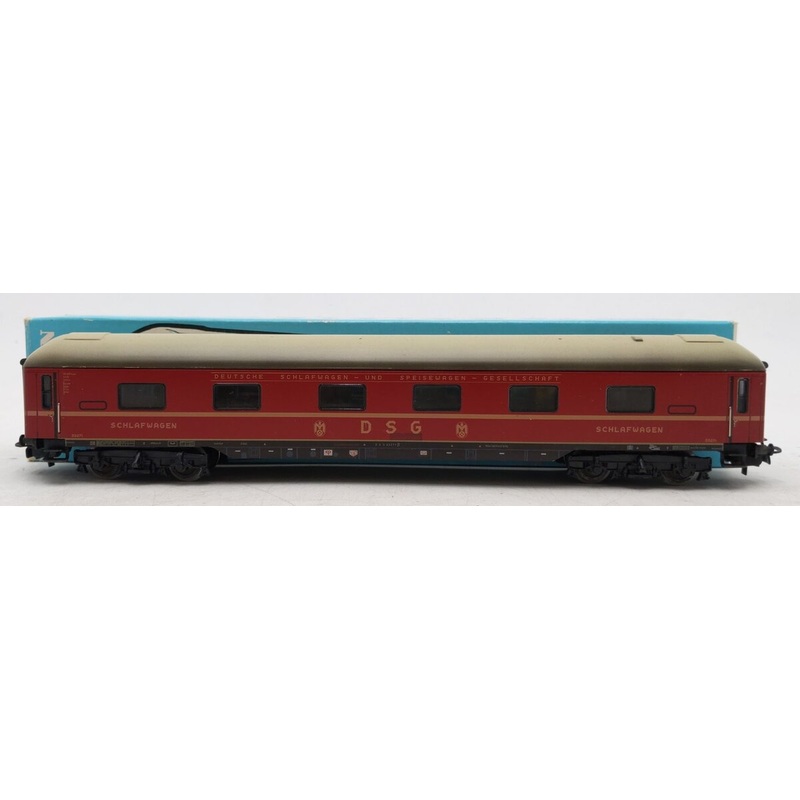 Marklin 4064 HO Scale DSG Express Sleeper Car VG/Box