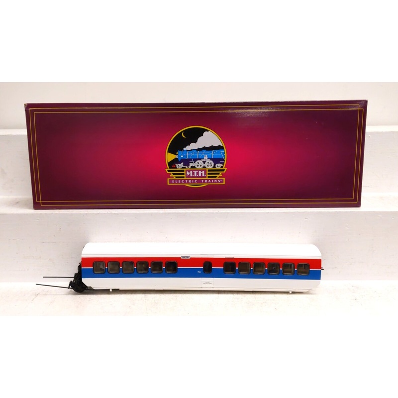 MTH 20-61064 O Amtrak Premier Turbotrain Passenger Car NIB