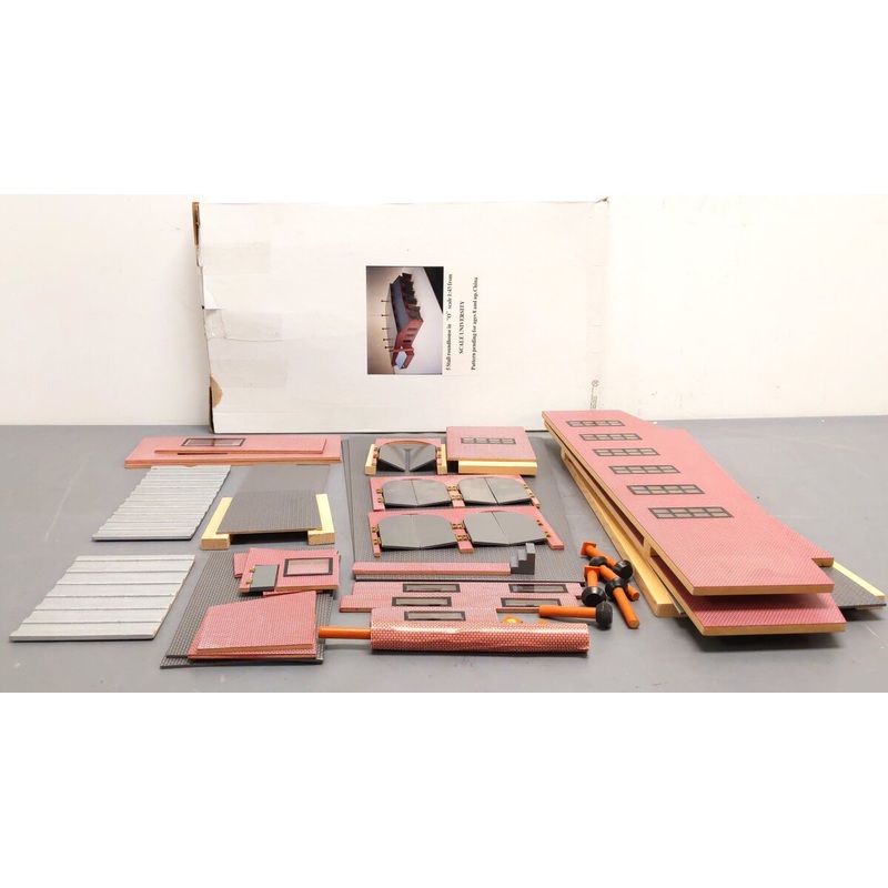 Scale University 005 O Scale 5 Stall Roundhouse Building Kit EX/Box