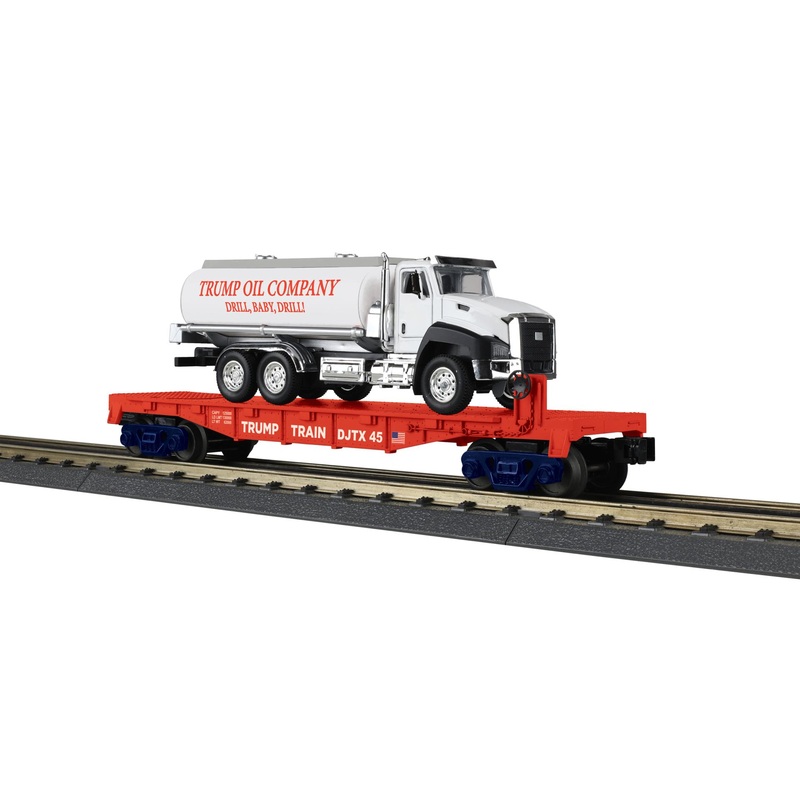 MTH 30-76938 O Donald J. Trump RailKing Flat Car with Tanker Truck