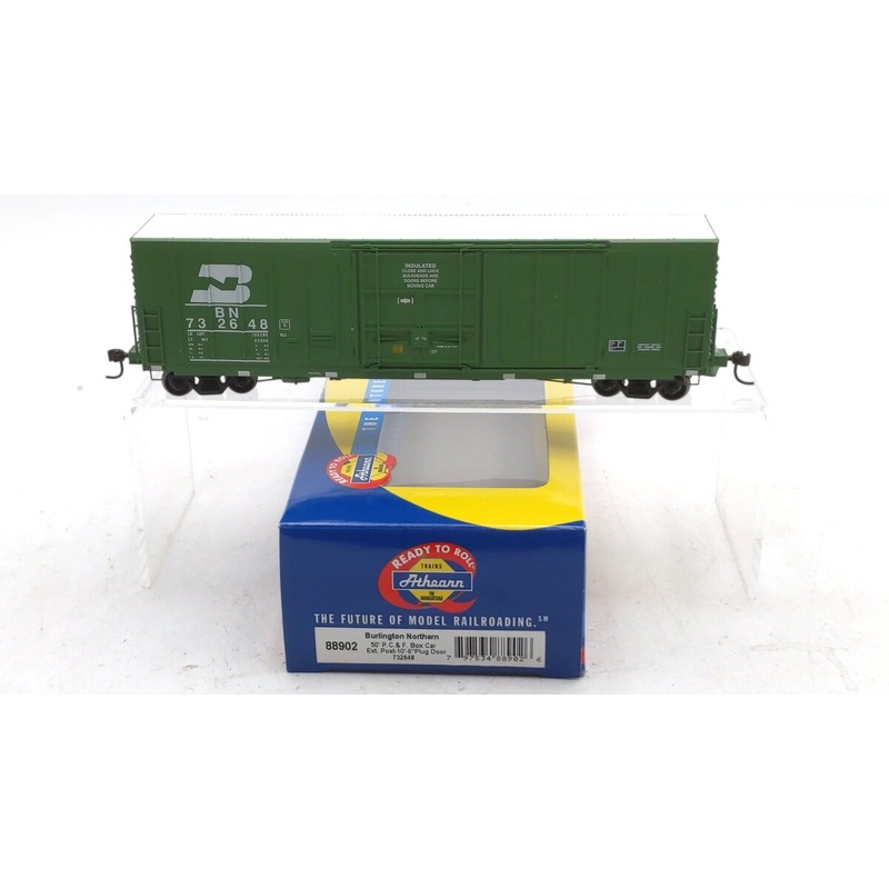 Athearn 88902 HO Scale Burlington Northern 50′ PC&F Rib Side Boxcar #732648 LN/Box