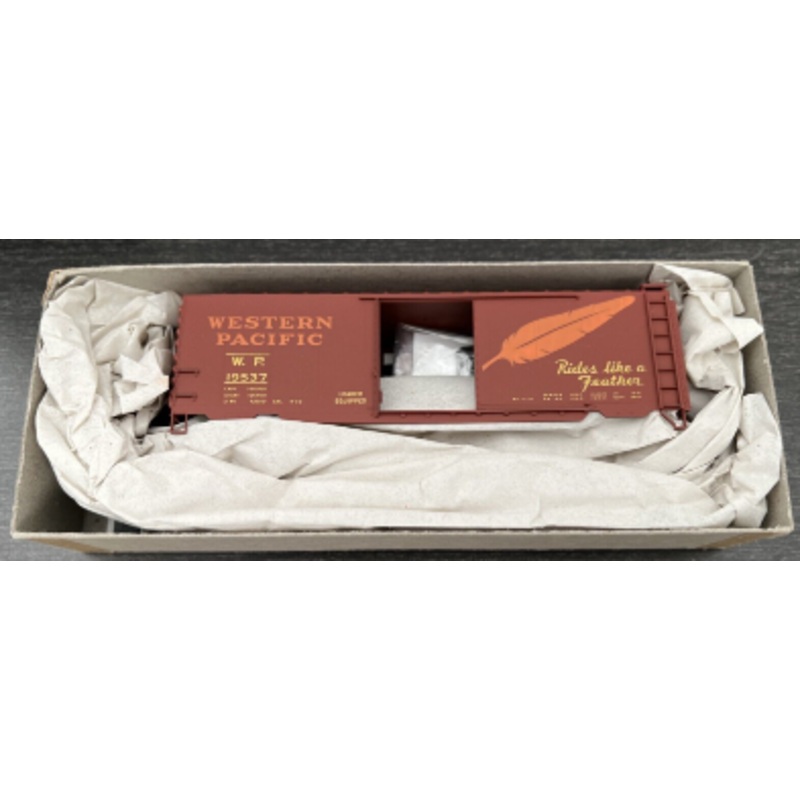 Accurail 3419 HO Western Pacific PS-1 Steel Boxcar #19537 Kit