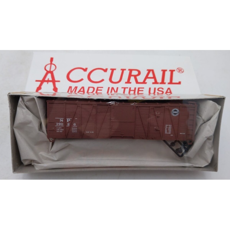 Accurail 4301 Southern Pacific 40′ SD OB Wood Mtl Ends Box Car # 19026 Kit