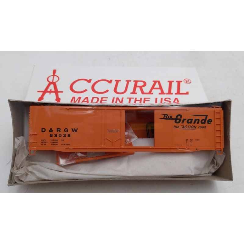 Accurail 5304 HO Scale D&RGW 50′ Combo Door Boxcar #63028 Kit