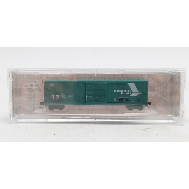Micro Trains 51000350 Z Berlin Mills 50′ Rib Side Box Car #435 LN/Box
