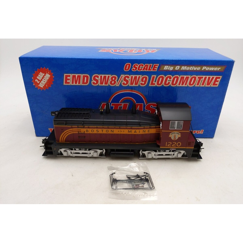 Atlas 6175-1 Boston & Maine EMD SW9 Diesel Locomotive (2 Rail) NIB