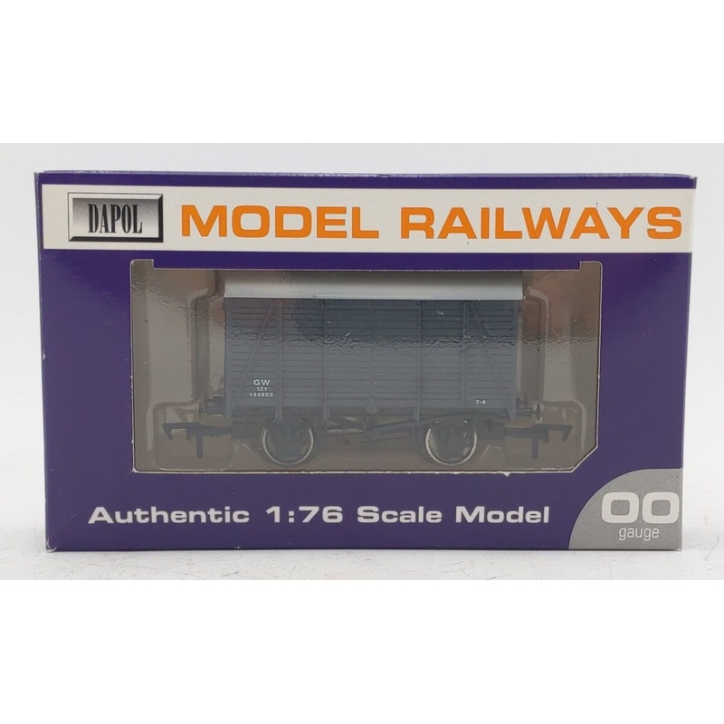 Dapol B363A OO Gauge GWR Box Van LN/Box