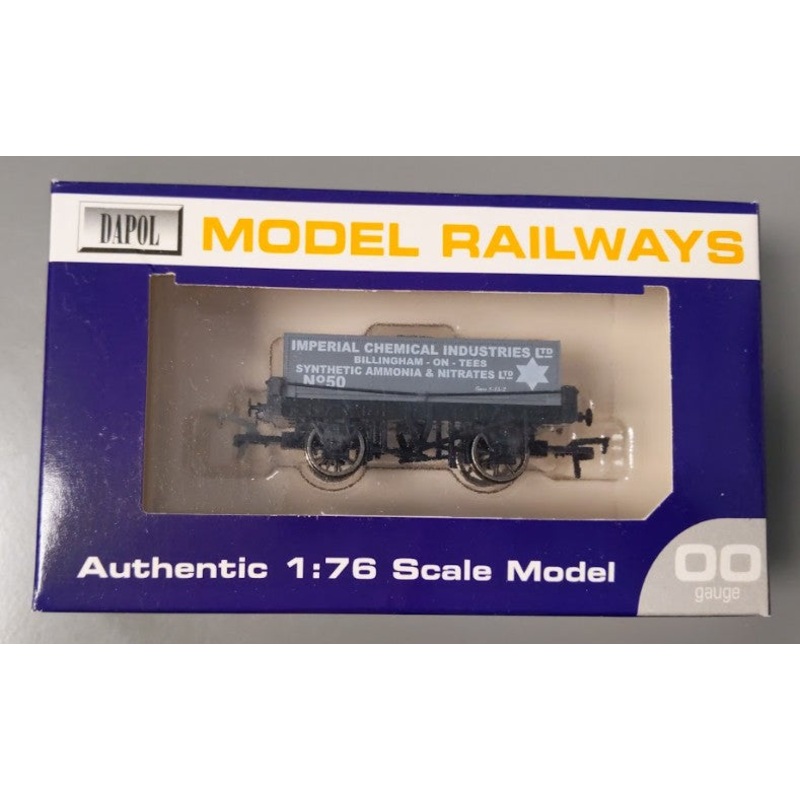 Dapol B731 OO Gauge Imperial Chemical Industries Ltd.  Rectangular Tank #50 LN/Box