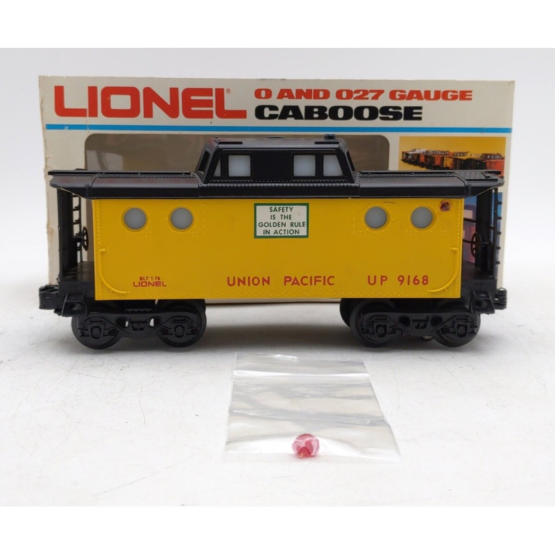 Lionel 6-9168 O Gauge Union Pacific Lighted Center Cupola Caboose EX/Box