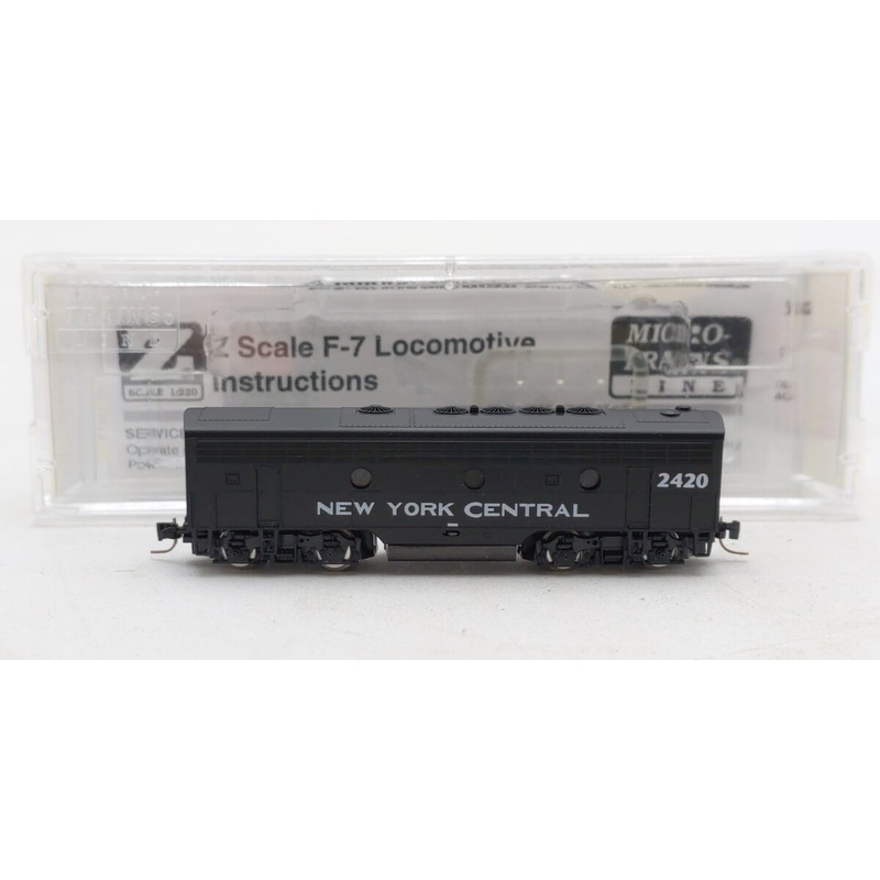 Micro-Trains 98002432 Z NYC F7 B Unit Powered Diesel Locomotive #2420 EX/Box
