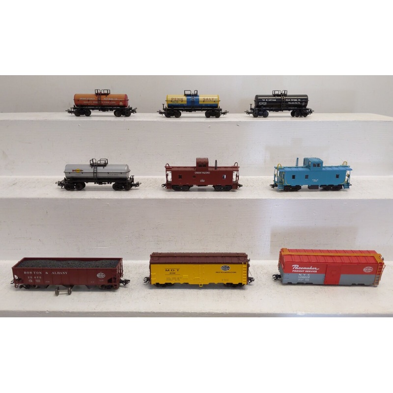Marklin HO Scale Assorted Freight Cars [9] VG
