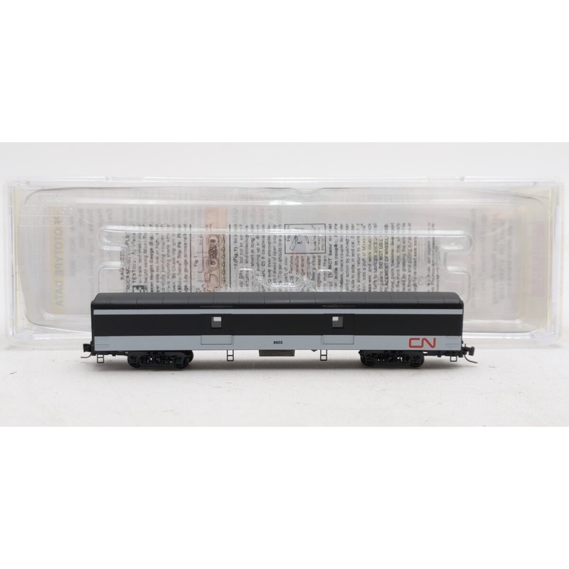 Micro-Trains 55300140 Z CN 70′ Lightweight Smoothside Baggage Car #9603 EX/Box