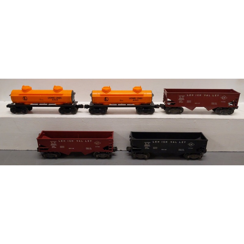 Lionel Vintage O Gauge Freight Cars: 25000, 25000, 25000, 6465, 6465 [5] VG