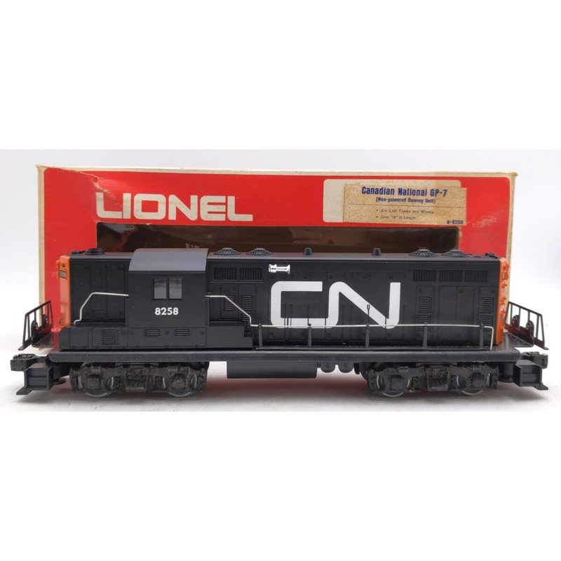 Lionel 6-8258 O Gauge Canadian National GP7 Non-Powered Diesel Locomotive LN/Box