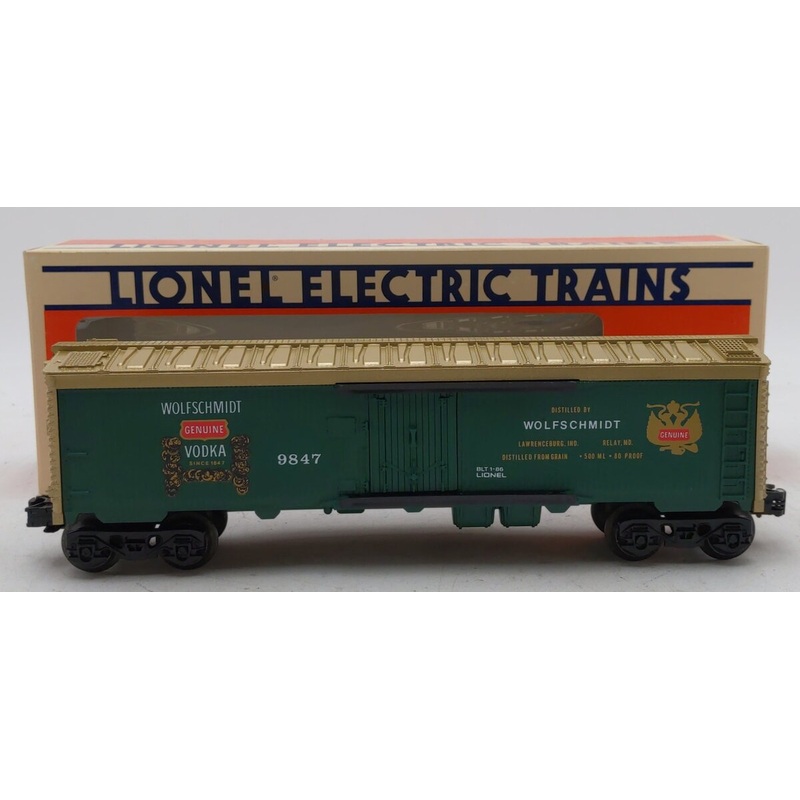 Lionel 6-9847 O Gauge Wolfschmidt Vodka Billboard Refrigerator Car LN/Box
