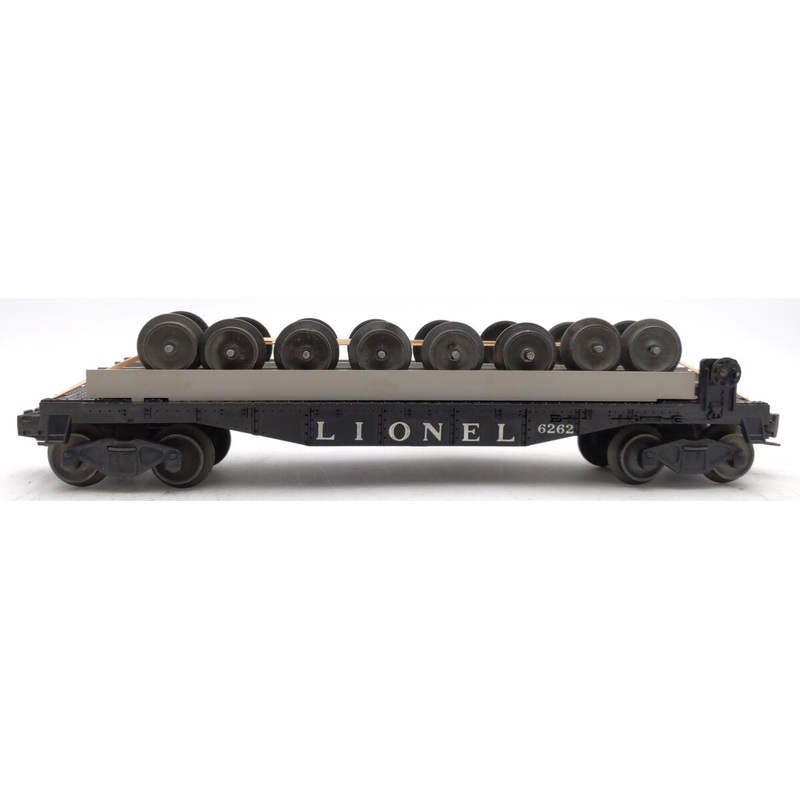 Lionel 6262 Vintage O Black Flatcar with Wheel Sets LN
