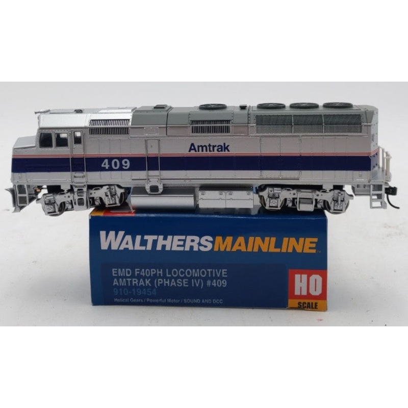 Walthers 910-19454 HO Amtrak EMD F40PH – SoundTraxx Sound & DCC #409 LN/Box