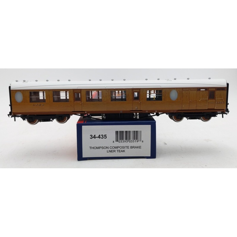 Bachmann 34-435 OO Scale BR Thompson Composite Brake Passenger Car #1146 LN/Box