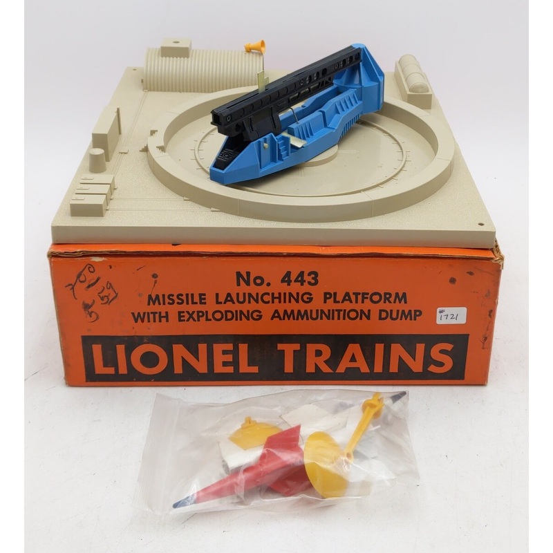 Lionel 443 Vintage O Missile Launching Platform EX/Box