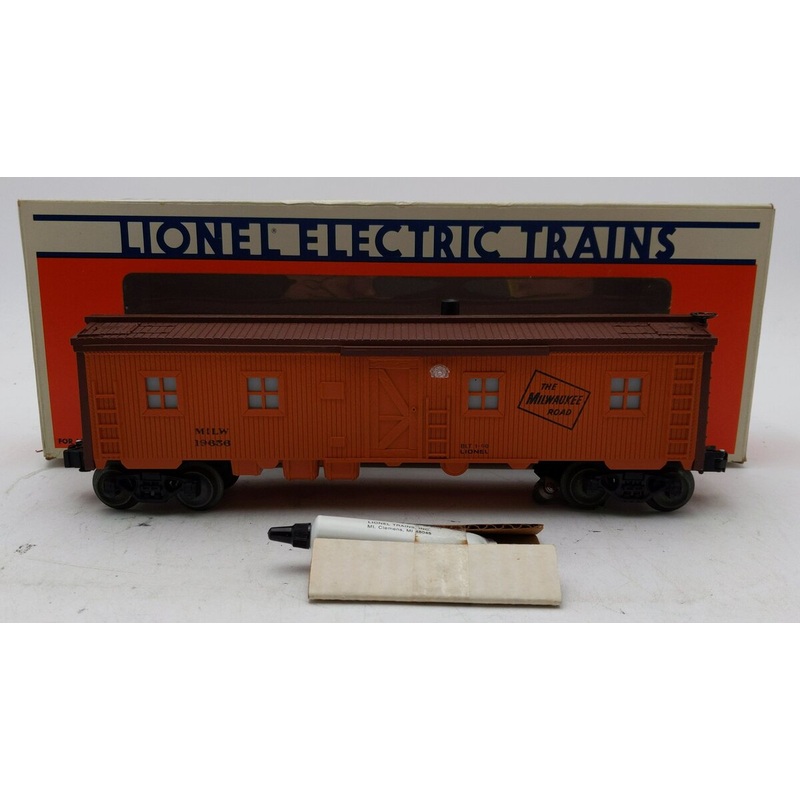 Lionel 6-19656 O Gauge Milwaukee Rd Bunk Car W/ Operating Smoke Stack EX/Box