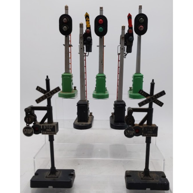 Lionel O Gauge Assorted Vintage Lights & Signals – 141, 151, 153  [7] VG
