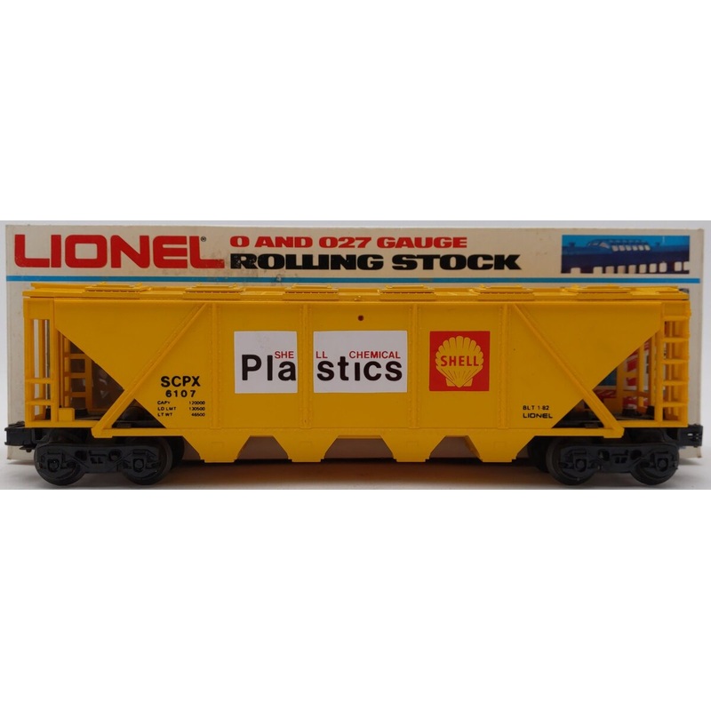 Lionel 6-6107 O Gauge Shell 4-Bay Covered Hopper EX/Box