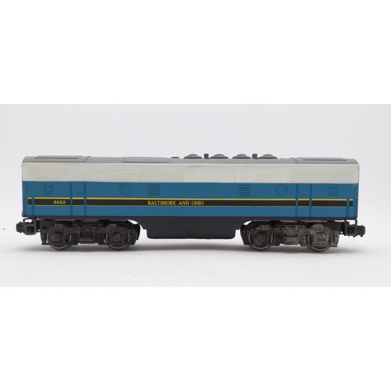Lionel 6-8468 O Baltimore & Ohio F3 B-Unit Dummy Diesel Locomotive #8468 VG