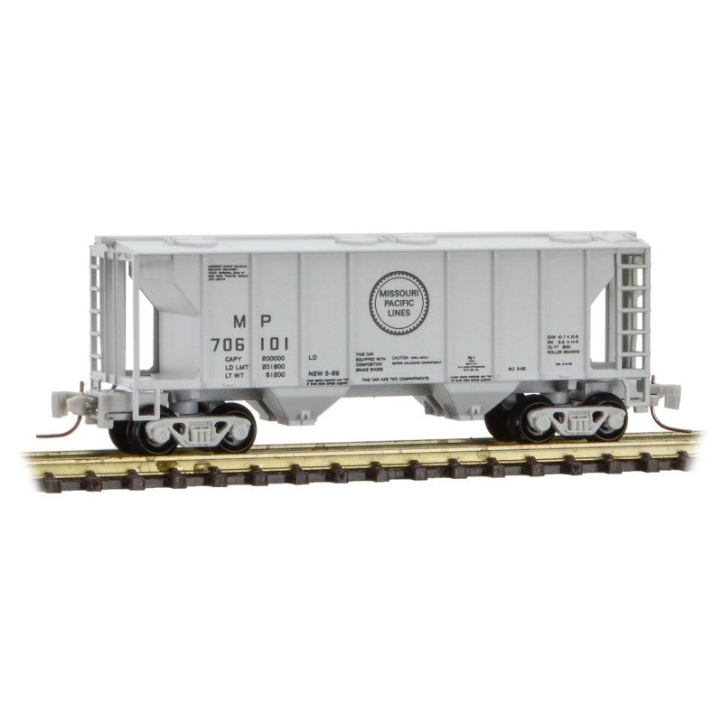 Micro-Trains 53100281 Z Missouri Pacific PS2 2-Bay Covered Hopper #706101 LN/Box