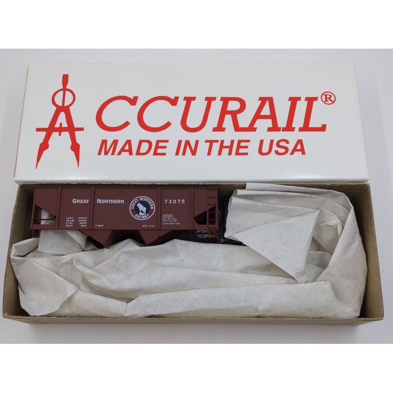 Accurail 2351.1 HO Great Northern Min Red Canton Twin Hopper Kit #73075