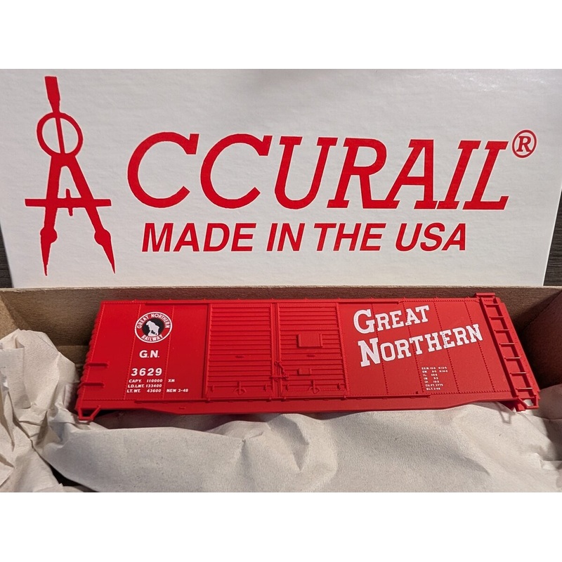 Accurail 3352 HO Great Northern AAR 40′ Steel Boxcar #3629 Kit