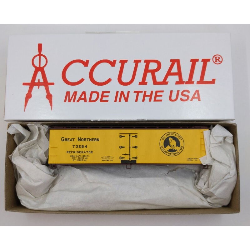 Accurail 8013 Great Northern 40′ Wood Reefer Kit #73284