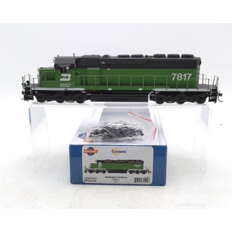 Athearn 72122 HO Scale Burlington Northern SD40-2 Diesel w/DCC & Sound #7817 EX/Box