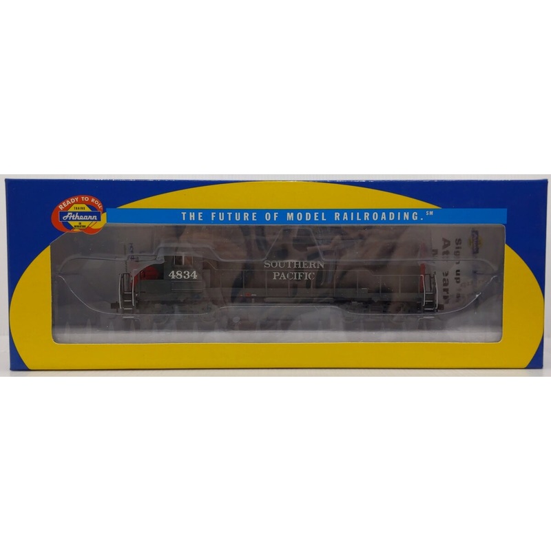 Athearn 78930 HO Scale Southern Pacific GP38-2 Diesel Locomotive #4834 MT/Box